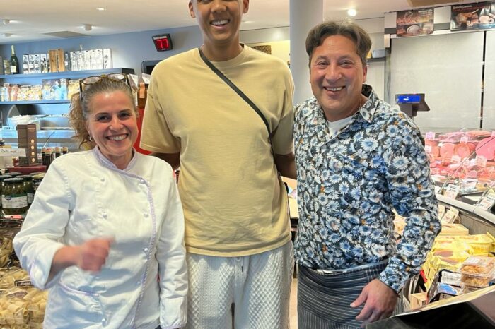 Stromae chez Bella Italia