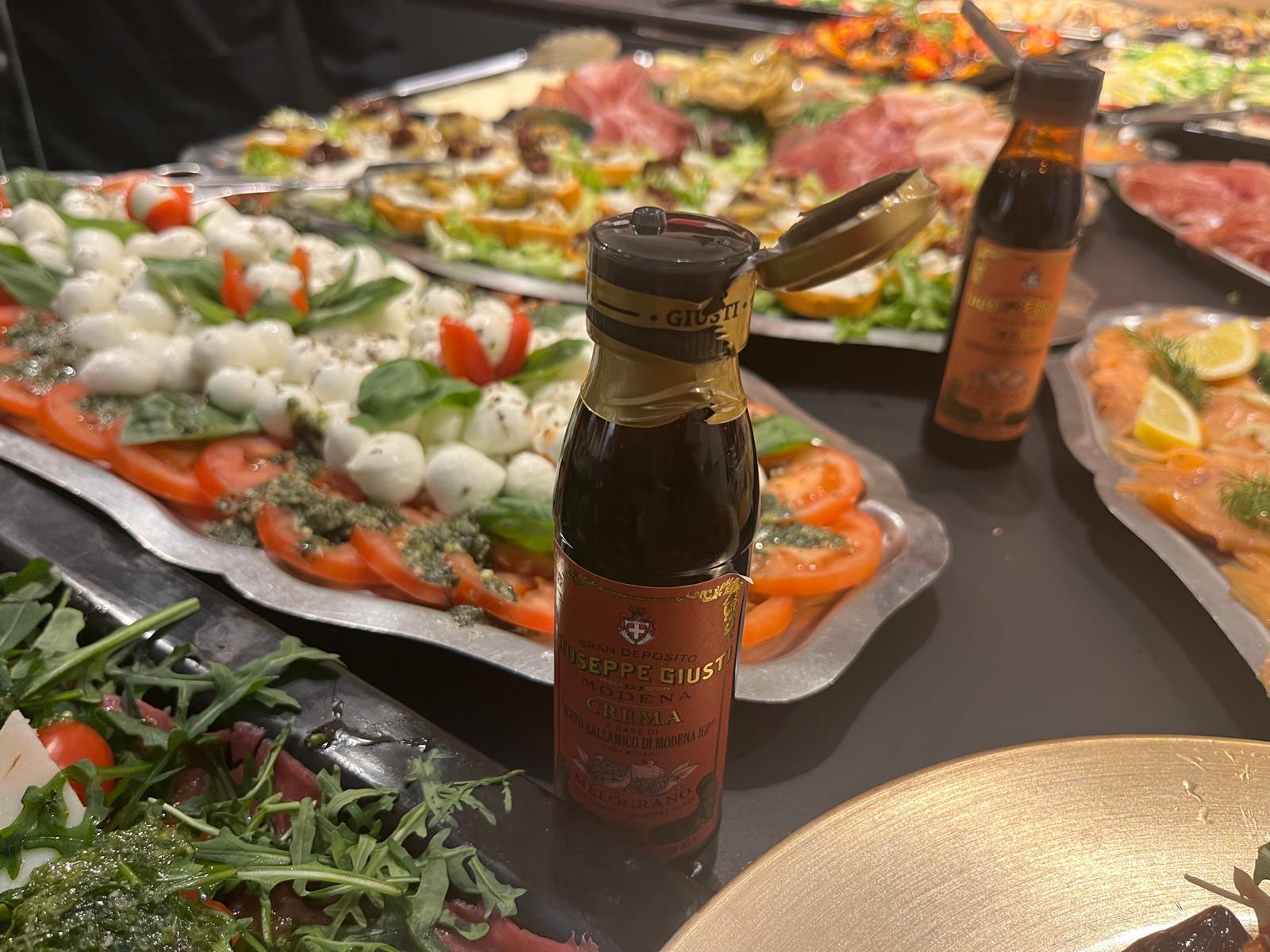 Buffet italien pour anniversaire Ixina 2026 - Traiteur italien La Bella Italia